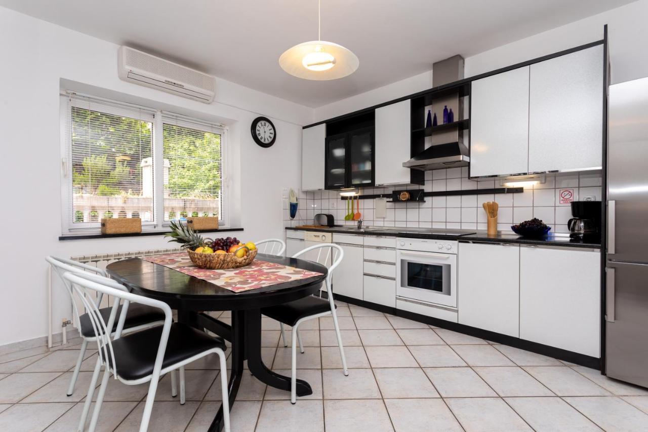 Apartament Apartman Maris Vrbnik Zewnętrze zdjęcie