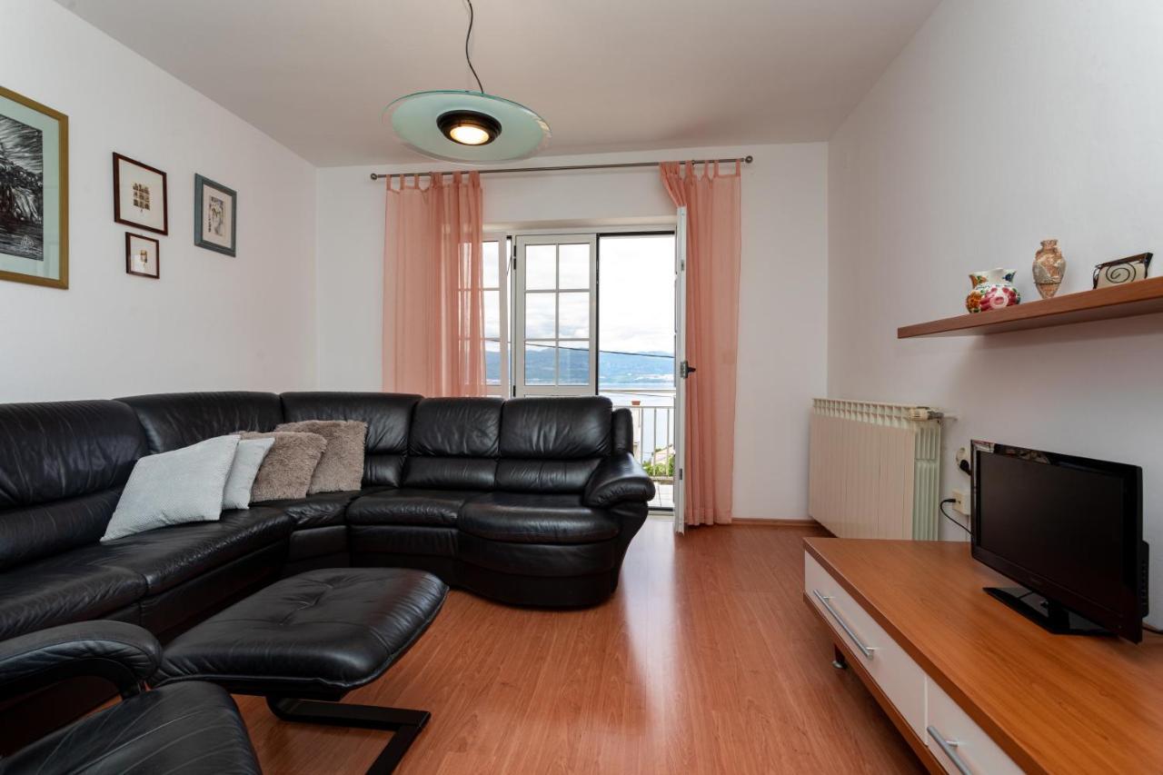 Apartament Apartman Maris Vrbnik Zewnętrze zdjęcie